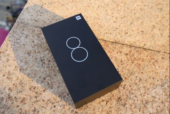 小米8手機(jī)包裝盒 小米8手機(jī)包裝盒